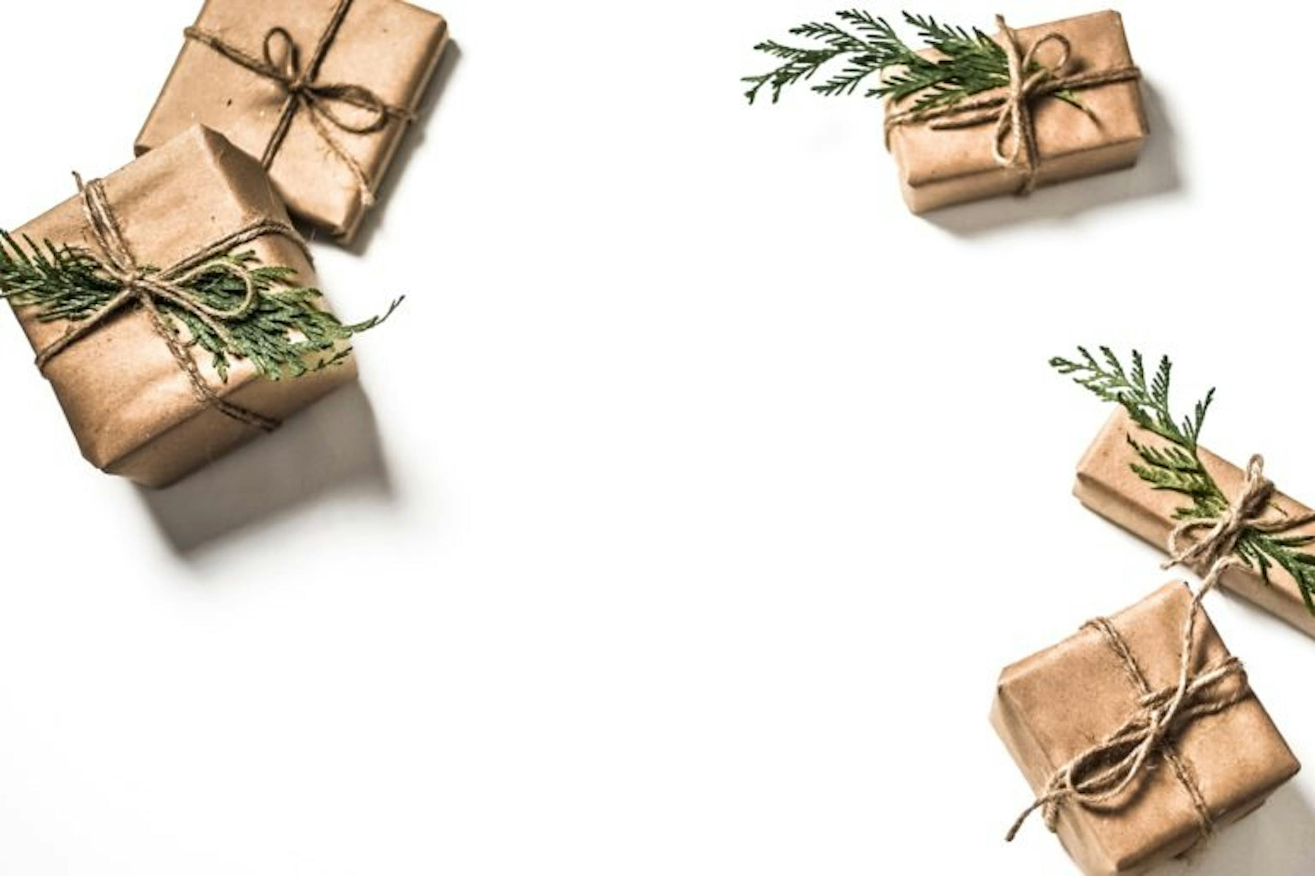 Give Yourself The Gift of Deductible Expenses This Holiday Season